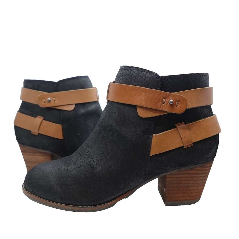 DV Dolce Vita Womens Size 9.5 Black Suede Buckle Zip Ankle Fashion Boots Bootie